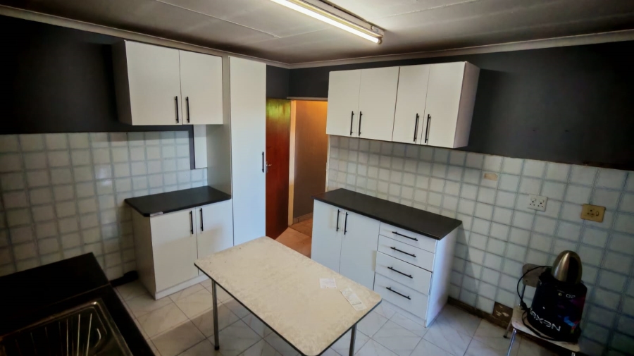 3 Bedroom Property for Sale in Heidedal Free State